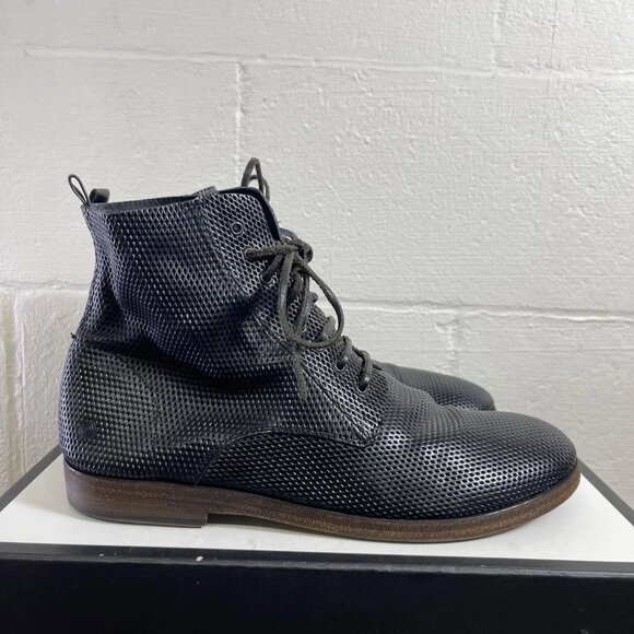 Marsell Men's Perforated Ankle Boots Black Dimpled Leather Size 42 EU/10 US - Picture 1 of 11